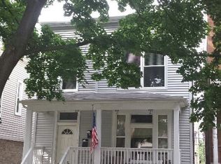 1920 W Belle Plaine Ave #2, Chicago, IL 60613