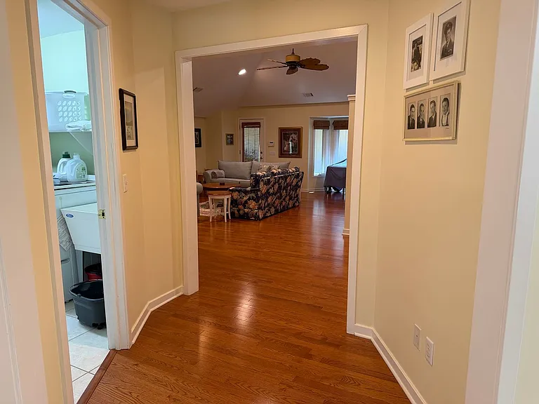 18 Suttlers Row — Photo 16