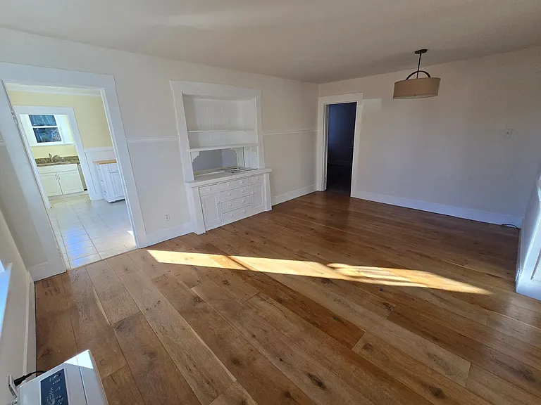 313 Santa Fe Ave — Photo 3
