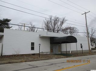 1130 S 6th St, Quincy, IL 62301