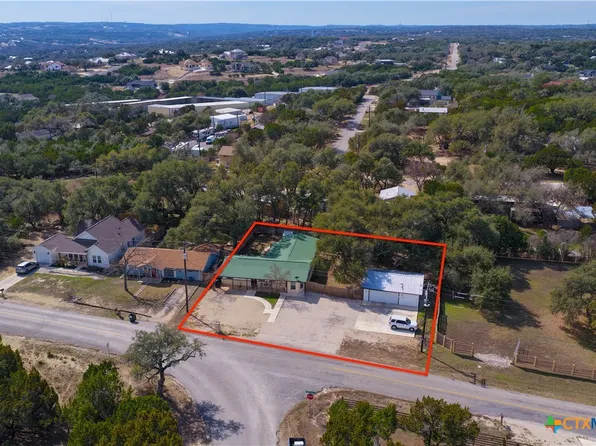 301 Canyon Edge, Canyon Lake, TX 78133