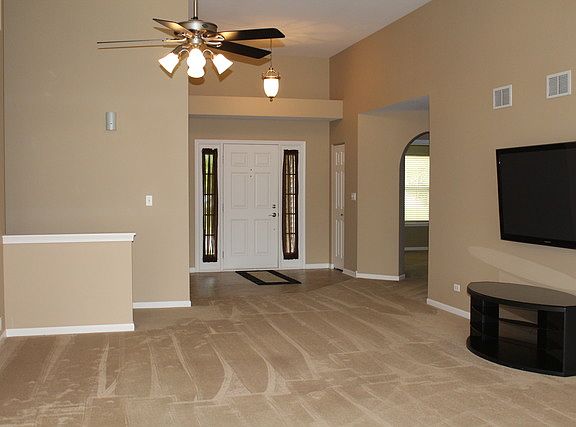 2nd image of 1710 Newport Ln