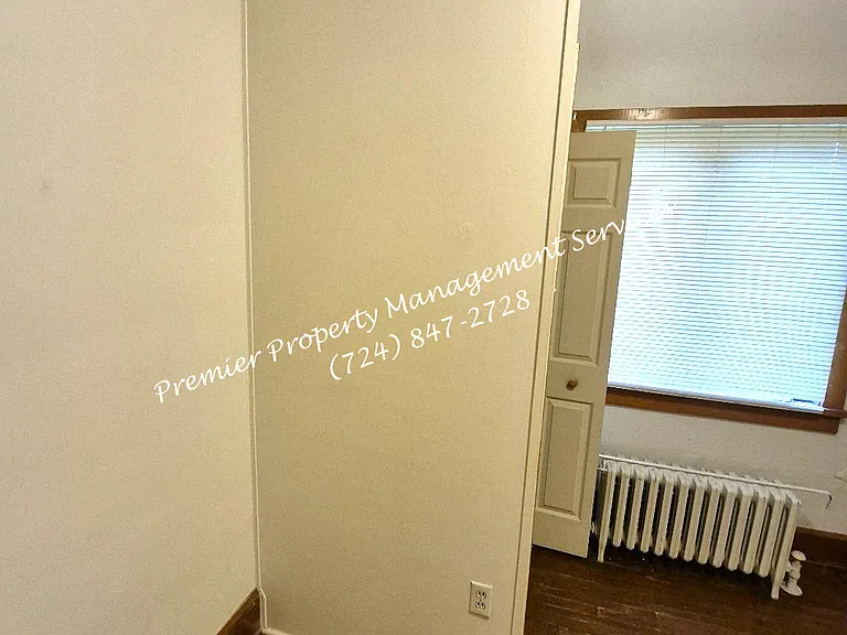 353 Main St — Photo 8
