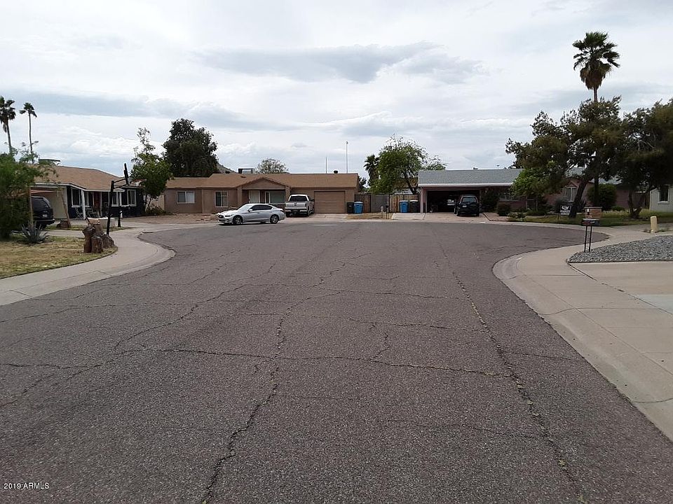 2nd image of 3428 E Everett Dr