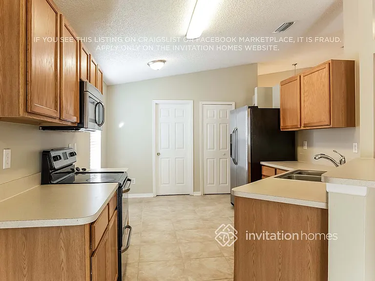 2434 Bayhill Dr — Photo 5