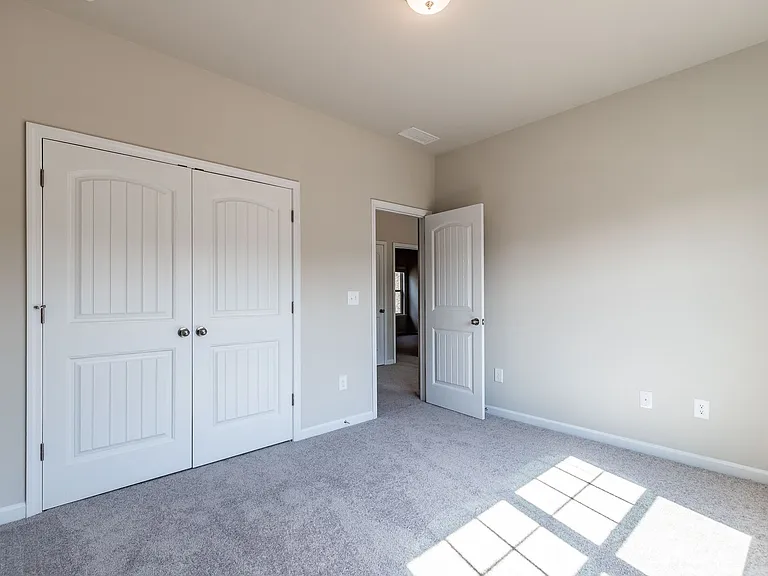 185 Cherokee Reserve Cir — Photo 22