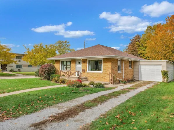 845 W Moulton St, Pontiac, IL 61764