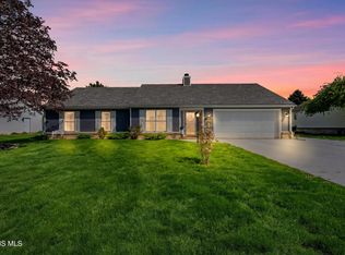 23542 E 4th St, Grand Rapids, OH 43522