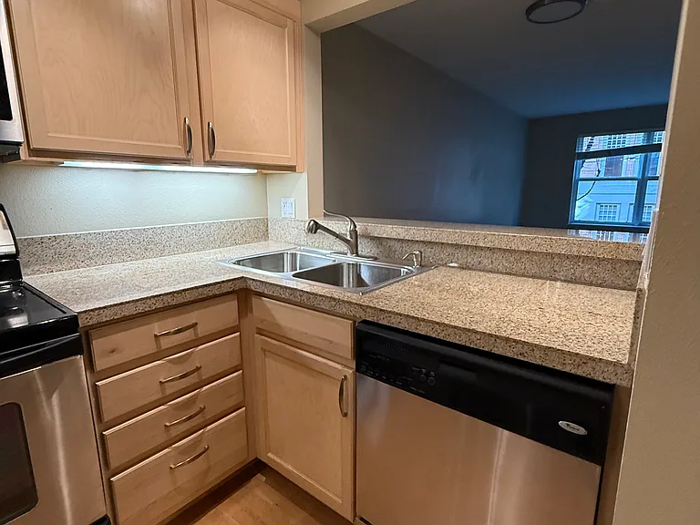 1500 SW Park Ave #225 — Photo 16