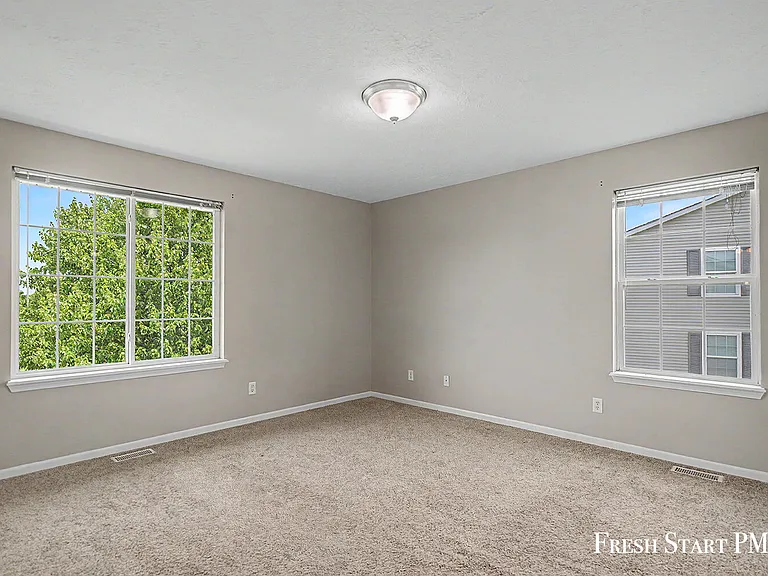 4051 Rivertown Ln SW — Photo 15