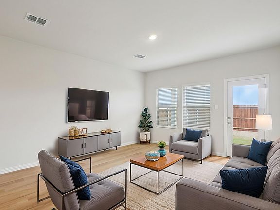7th image of this home
