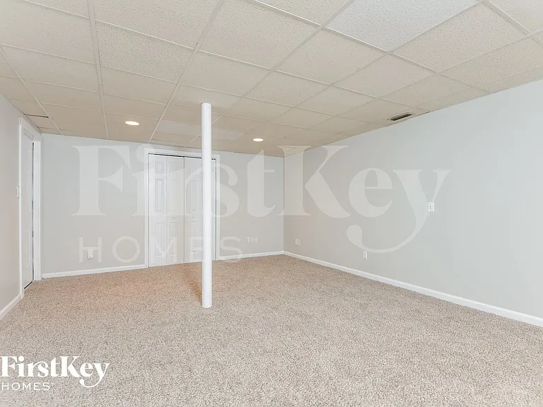 682 Brandy Dr — Photo 10