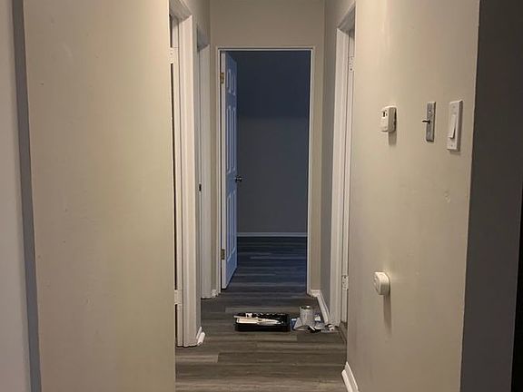 5th image of 10151 Cloverdale Dr