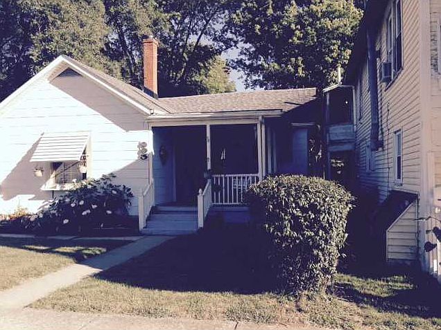 1st image of 903 McKaig Ave