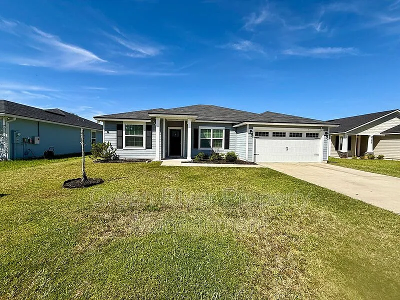 4 bed, 2.0 bath, 1760 sqft, $2,000 — Photo 3