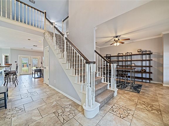 4th image of 7602 Dijon Lake Dr