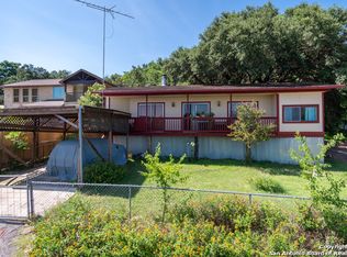 245 Wild Oak Dr, Canyon Lake, TX 78133