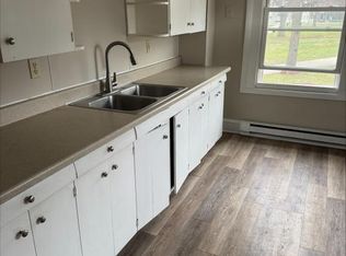 1 W Broad St, Nanticoke, PA 18634