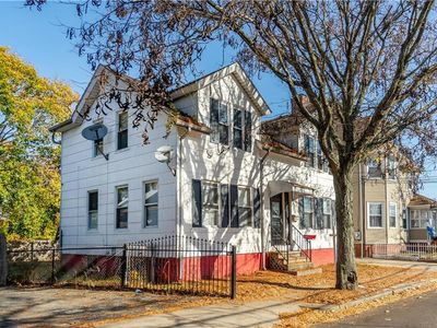 71 Clay St, Central Falls, RI, 02863