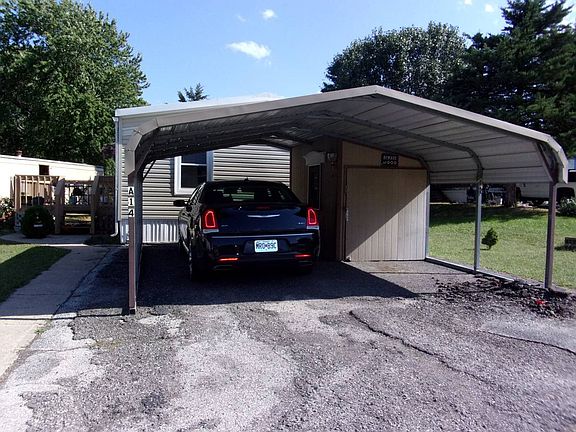 3rd image of 17311 E Us Highway 40 Trlr A14