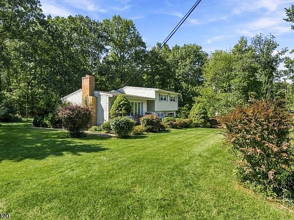 2nd image of 87 Orion Rd