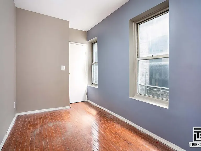 488 Saint Nicholas Ave #4B — Photo 3