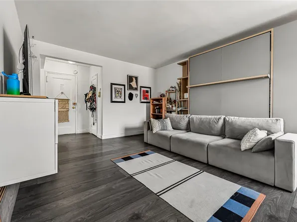 144-35 78th Road #3O, Flushing, NY 11367