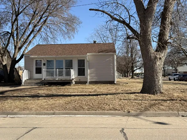 1053 14th Ave, Columbus, NE 68601