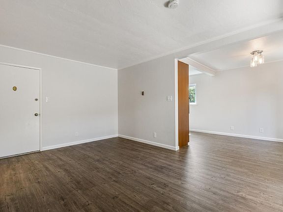 4th image of 1217 Paloma Ave APT 2
