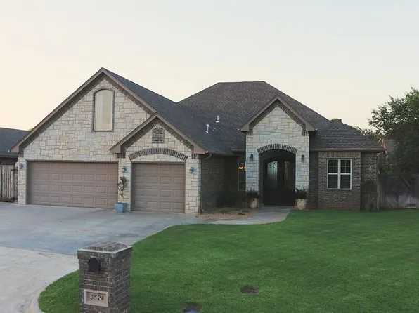 3524 Willow West Dr, Woodward, OK 73801