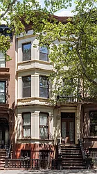 127 Lincoln Place