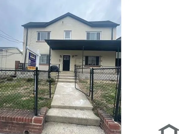 2830 R St SE, Washington, DC