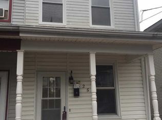 325 S Charlotte St, Manheim, PA 17545