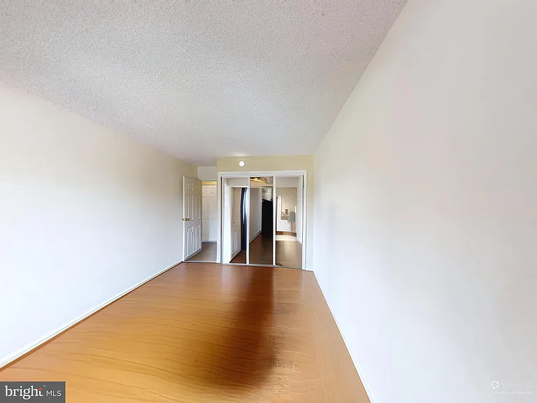200 N Pickett St #207 — Photo 46