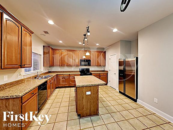 4th image of 12812 Cumberland Cove Dr