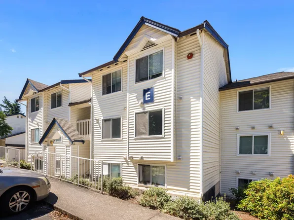 5000 Lake Washington Blvd NE #E202, Renton, WA 98056