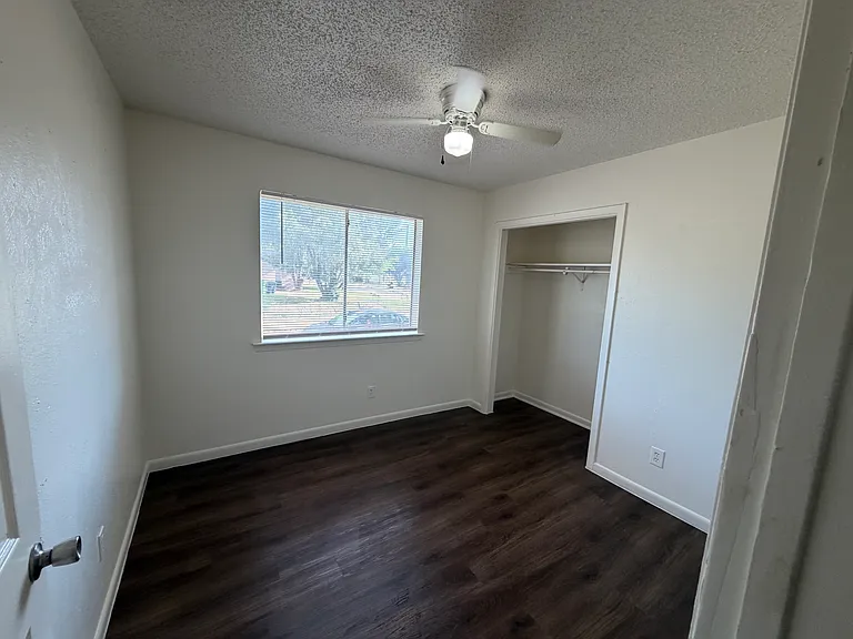 3920 Redstone Rd — Photo 7
