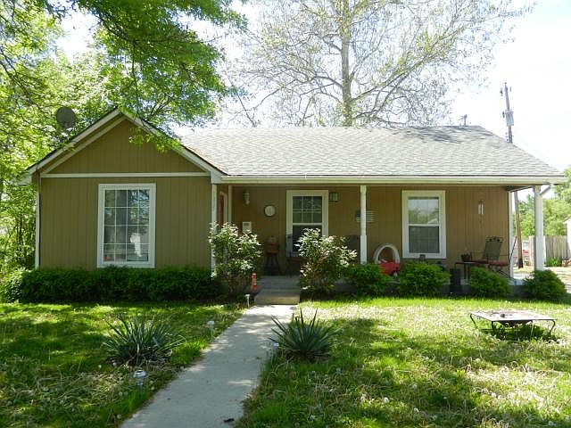 1st image of 1005 E Piankishaw St