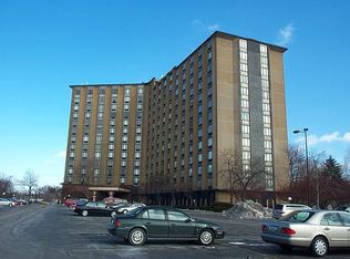 1 Renaissance Pl UNIT 617, Palatine, IL 60067