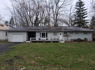 3478 Greenway Rd, Grand Island, NY