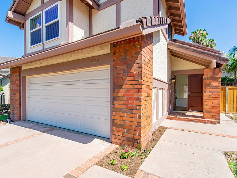 3022 Cielo Pl — Photo 2