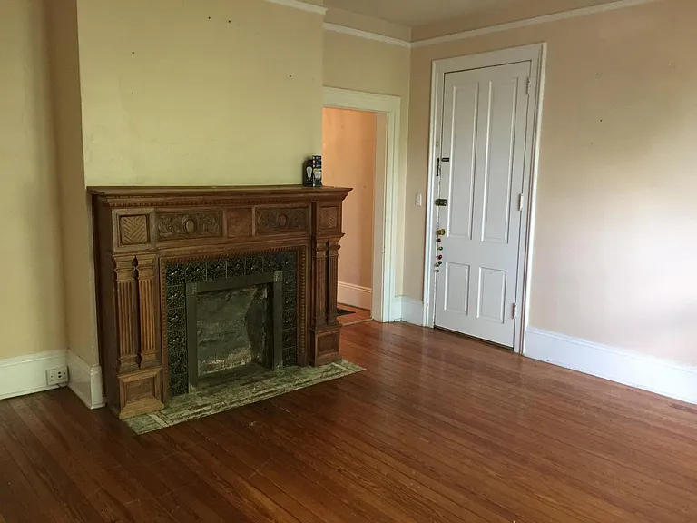 1918 Eastview Ave #2 — Photo 1