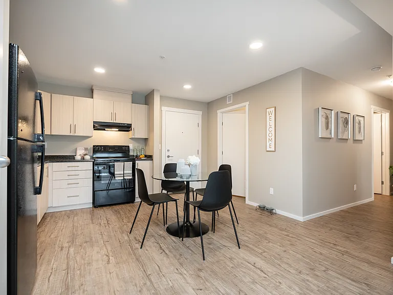 3640 Ferrier St — Photo 1