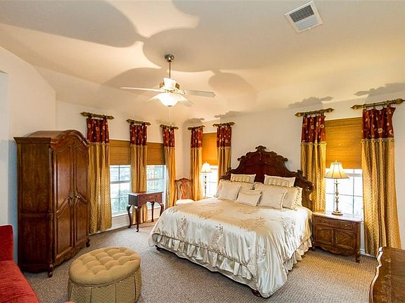 4th image of 1133 Wenk Ct