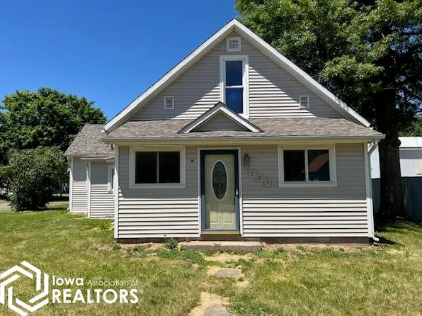 201 E Ash St, Winfield, IA 52659