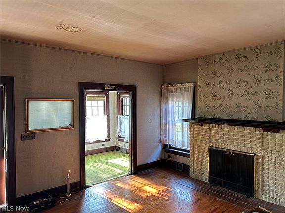 4th image of 2643 Canterbury Rd