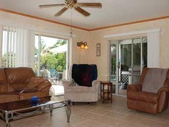 4th image of 8707 NW 57th Dr