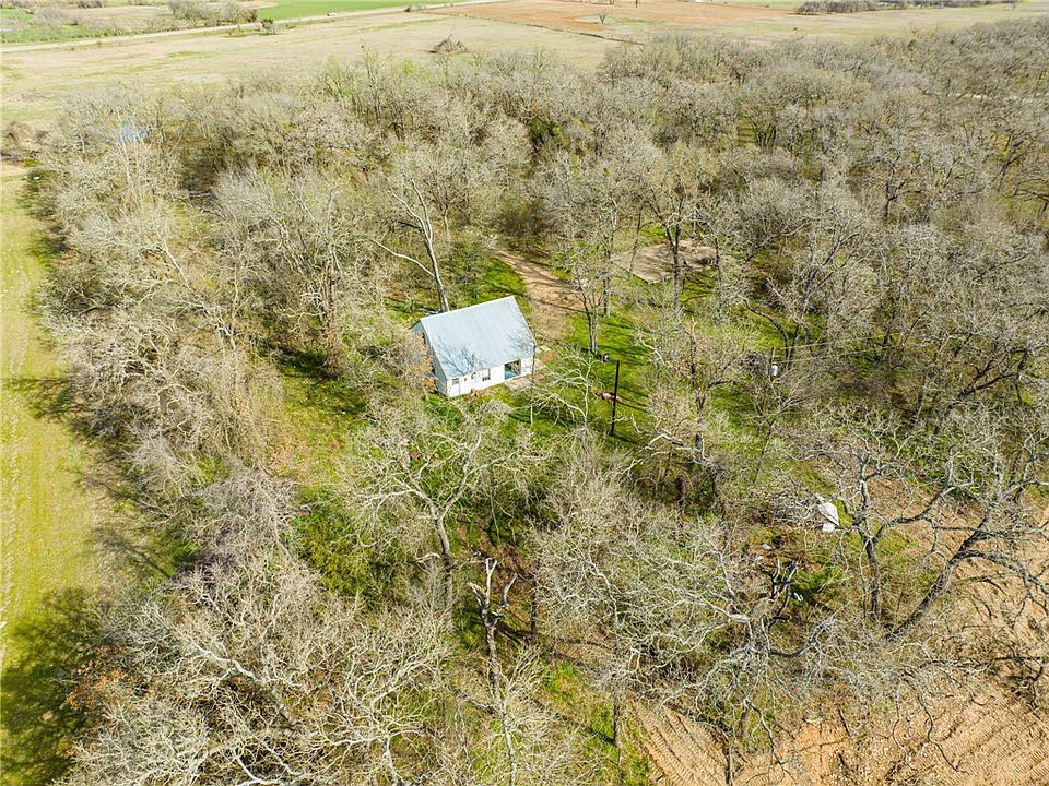 150 County Road 411, Lott, TX 76656 MLS 213703 Zillow