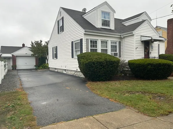 187 Tarkiln Hill Rd, New Bedford, MA 02745