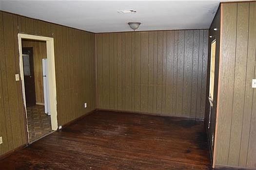 3rd image of 3695 Steelton St